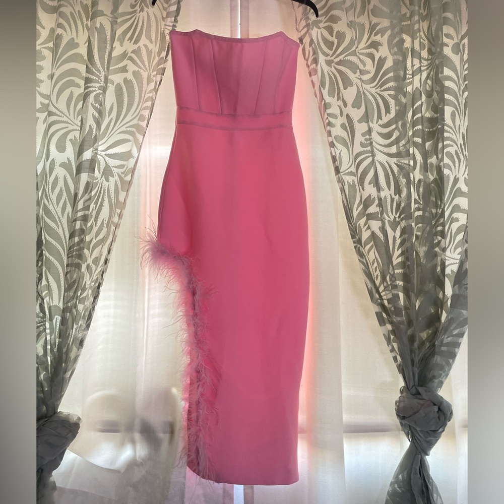 Elegant Pink Strapless Dress